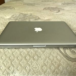 MacBook Pro (2015) 500GB